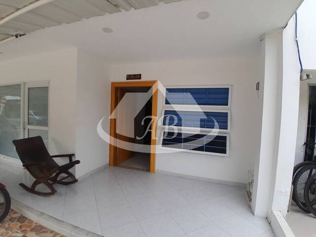#1733 - Casa para Venta en Montería - COR