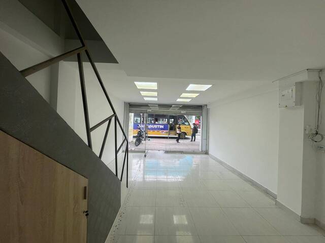 #1804 - Local para Alquiler en Montería - COR - 2
