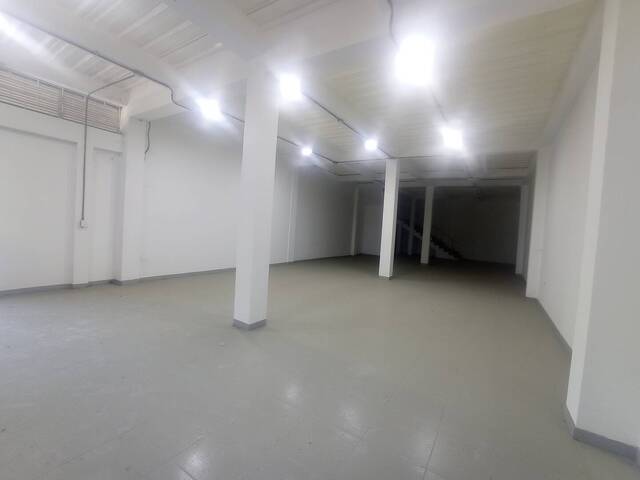 #1809 - Local para Alquiler en Montería - COR - 2