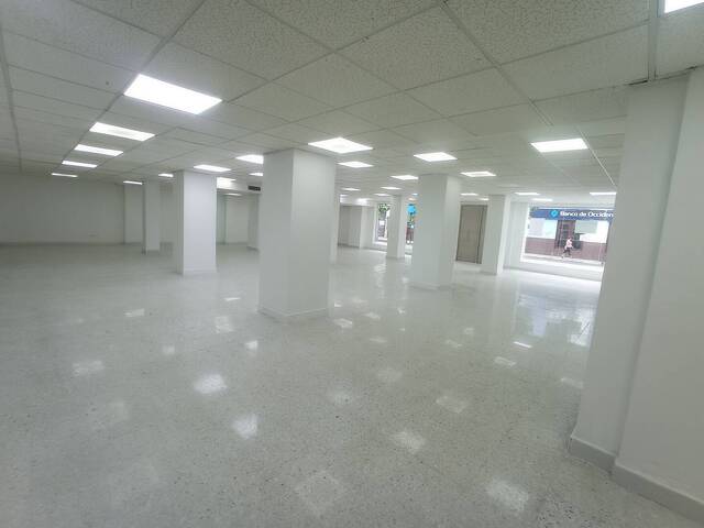 #1819 - Local para Alquiler en Montería - COR - 2