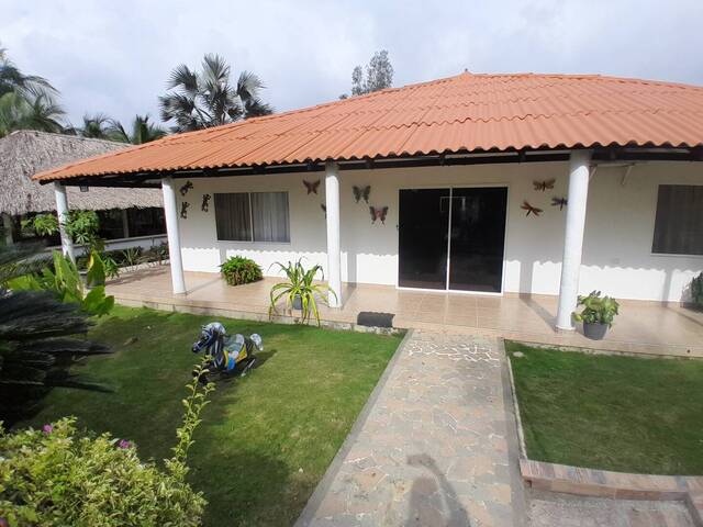 #1820 - CasaFinca para Venta en Montería - COR - 1