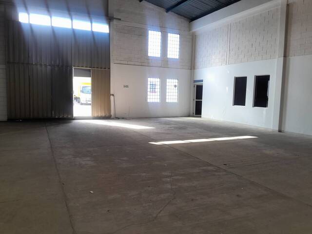#1839 - Bodegas para Alquiler en Montería - COR - 3