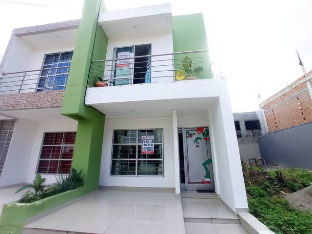 #1818 - Casa para Venta en Montería - COR - 1