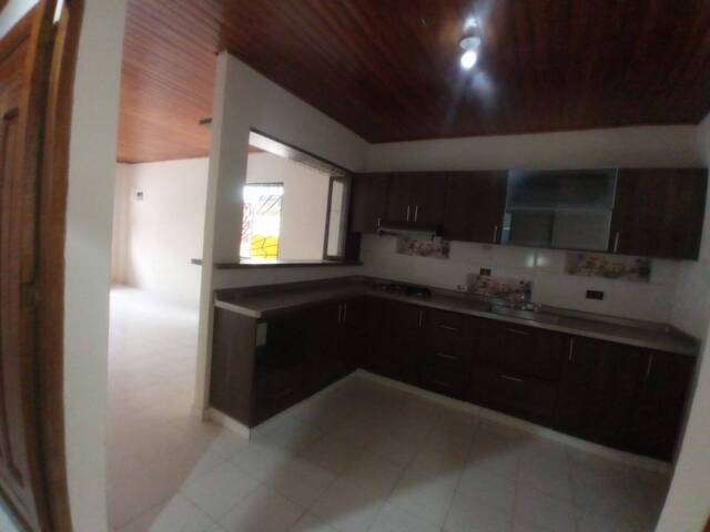 #1902 - Casa para Venta en Montería - COR - 2