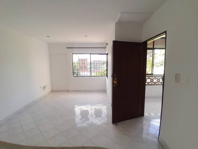 #1916 - Apartaestudio para Alquiler en Montería - COR - 3