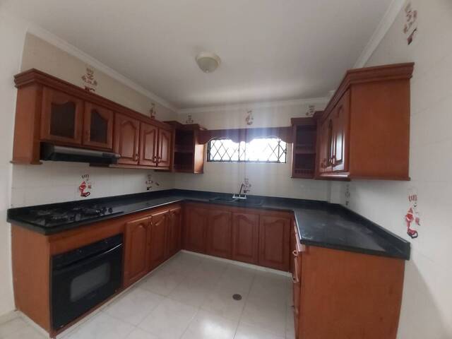 #1962 - Casa para Alquiler en Montería - COR - 2