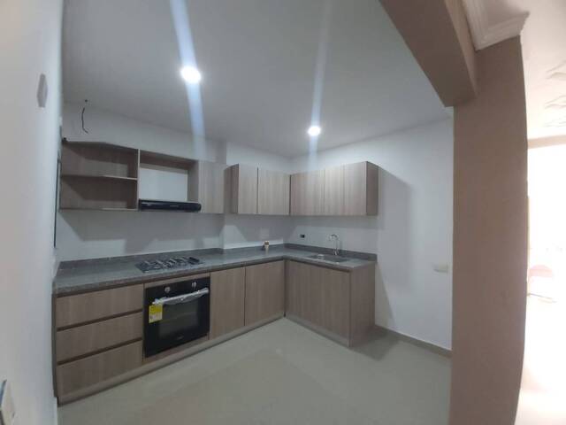 #9038 - Casa para Venta en Montería - COR - 2