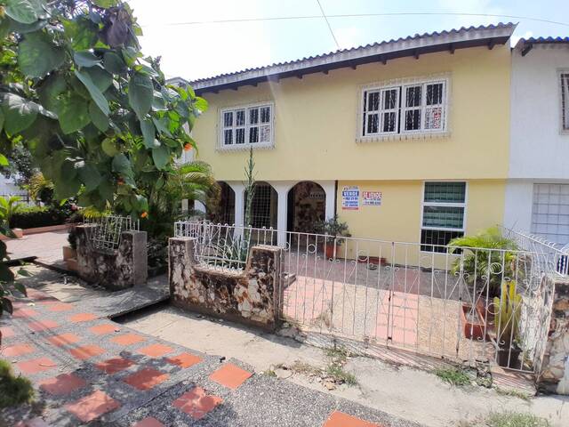 #9048 - Casa para Alquiler en Montería - COR - 2