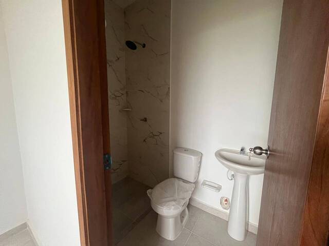 #9066 - Apartamento para Alquiler en Montería - COR - 3