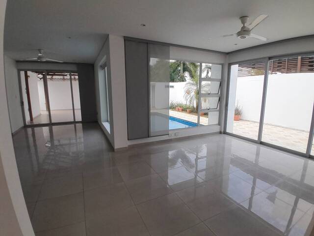 #9079 - Casa para Venta en Montería - COR - 2