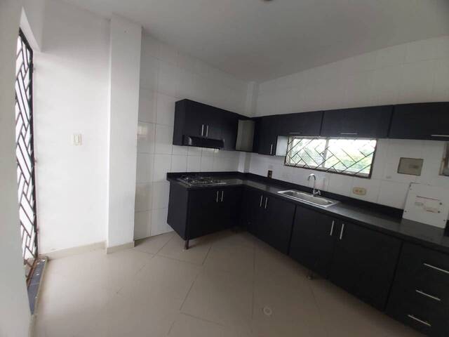 #9077 - Apartamento para Alquiler en Montería - COR - 2