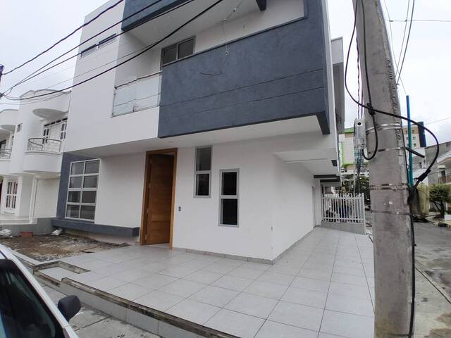 #9081 - Casa para Venta en Montería - COR - 1
