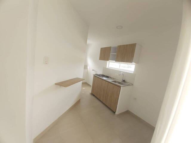 #9108 - Apartamento para Venta en Montería - COR - 3