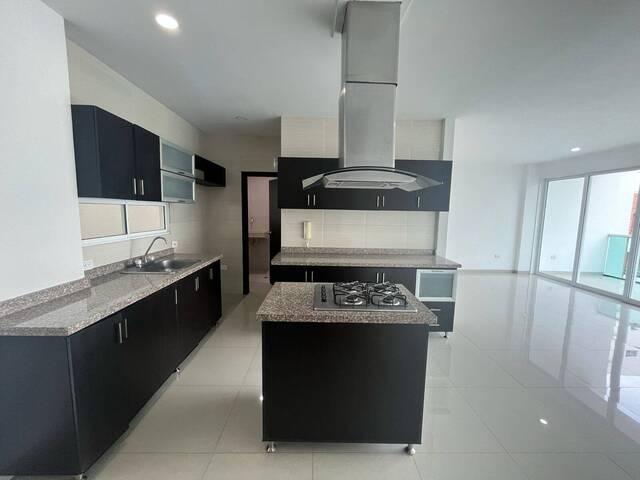 #9113 - Apartamento para Alquiler en Montería - COR - 2