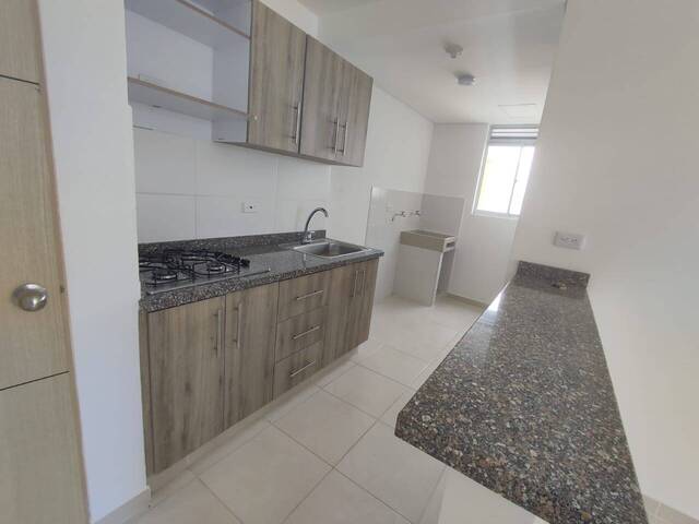 #9201 - Apartamento para Alquiler en Montería - COR - 2