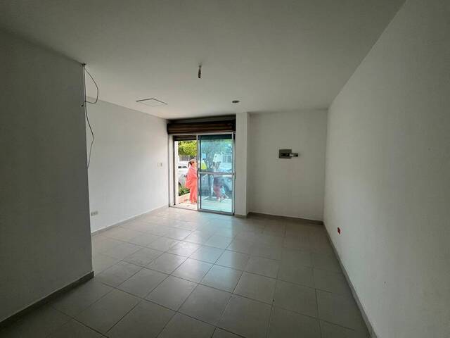 #9204 - Local para Alquiler en Montería - COR - 2