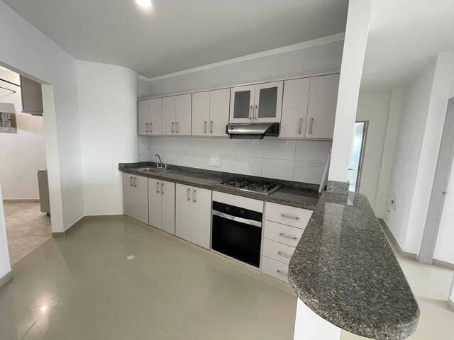#9240 - Apartamento para Alquiler en Montería - COR - 2