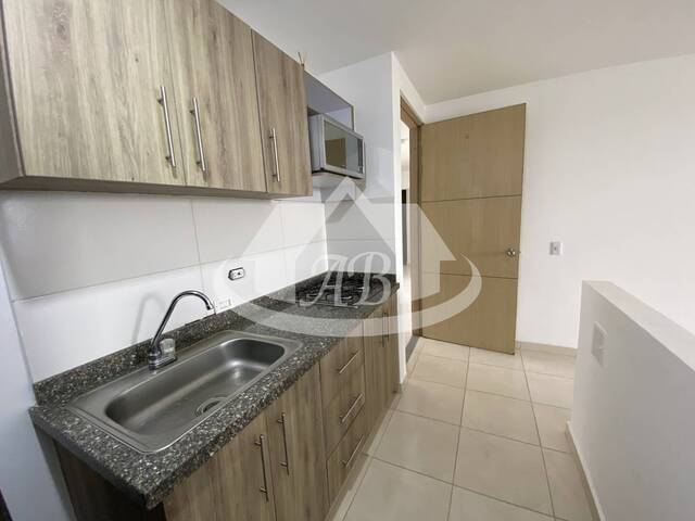 #9305 - Apartamento para Alquiler en Montería - COR - 2