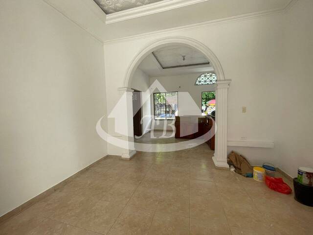 #9317 - Casa para Alquiler en Montería - COR - 2
