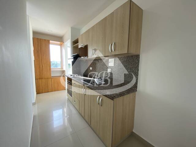 #9320 - Apartamento para Alquiler en Montería - COR - 2