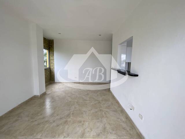 #953 - Apartamento para Alquiler en Montería - COR