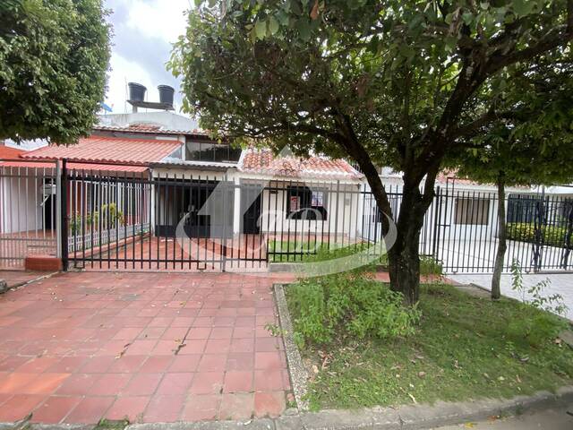 #9338 - Casa para Venta en Montería - COR - 2