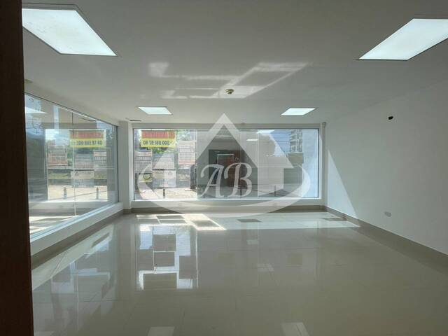 #9347 - Oficina para Venta en Montería - COR - 2