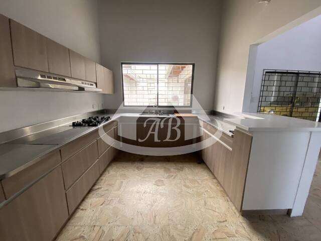 #9370 - Casa para Alquiler en Montería - COR