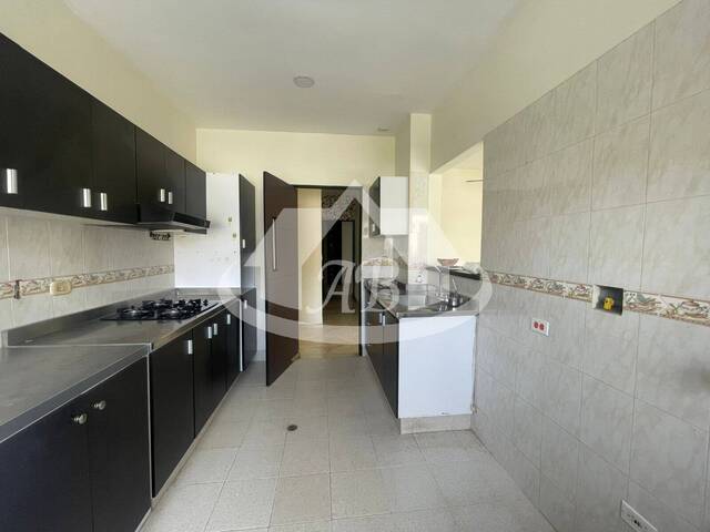 #9386 - Apartamento para Alquiler en Montería - COR - 2