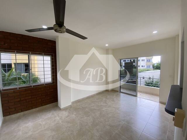 #9386 - Apartamento para Alquiler en Montería - COR - 1