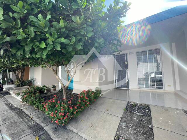 #9416 - Casa para Venta en Montería - COR - 2