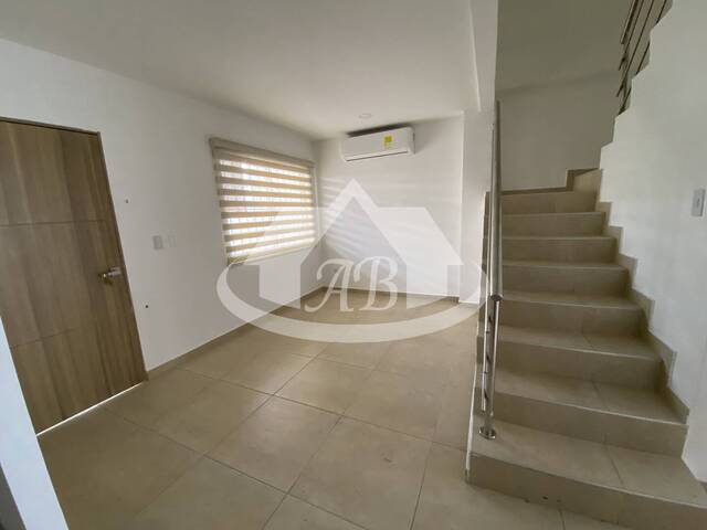 #9418 - Casa para Venta en Montería - COR - 3