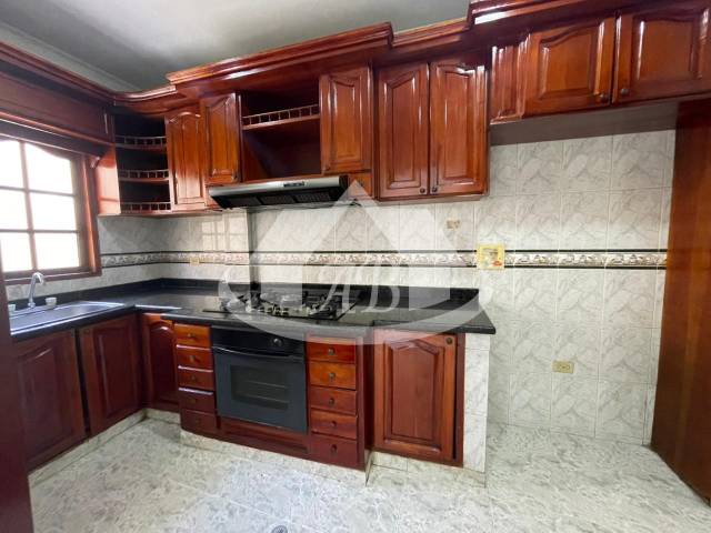 #9394 - Casa para Alquiler en Montería - COR - 3