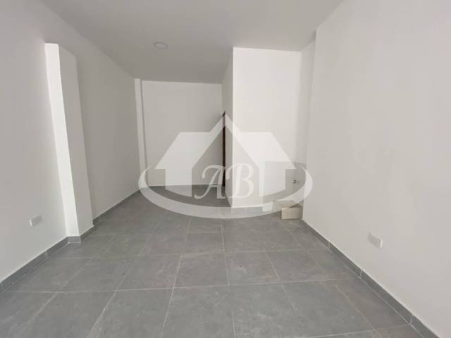 #9465 - Oficina para Alquiler en Montería - COR - 2