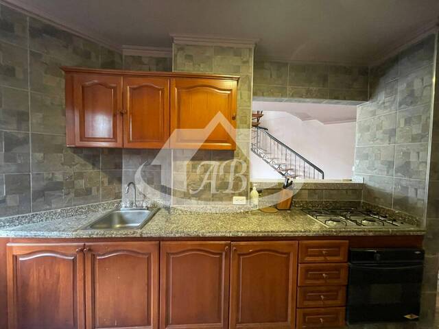 #9485 - Apartamento para Alquiler en Montería - COR