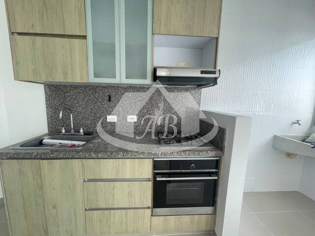 #9487 - Apartamento para Alquiler en Montería - COR - 2