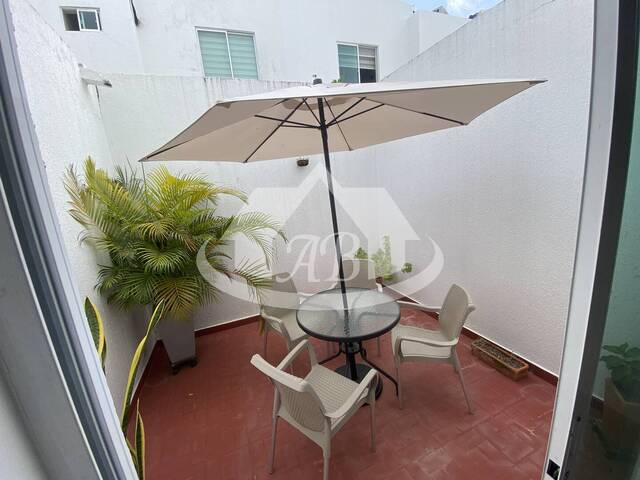 #9521 - Casa para Venta en Montería - COR - 2