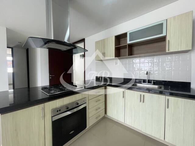 #1542 - Apartamento para Alquiler en Montería - COR