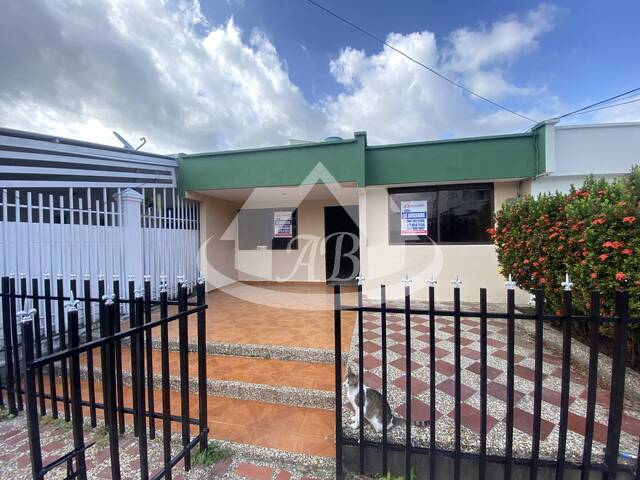 #9559 - Casa para Alquiler en Montería - COR - 3