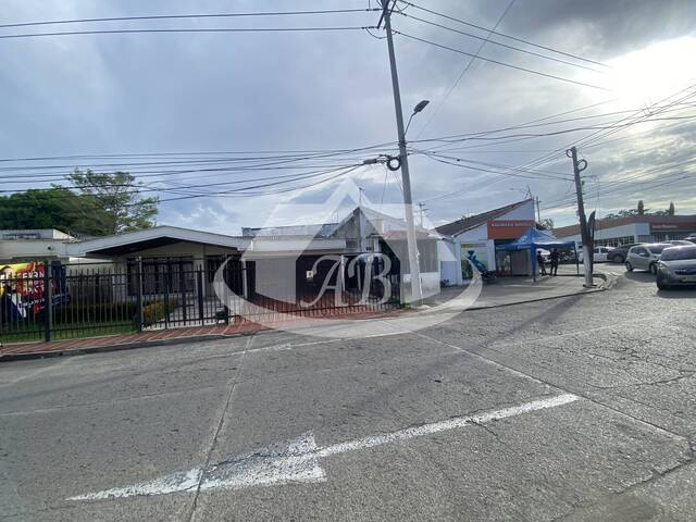 #9568 - Casa para Venta en Montería - COR - 1