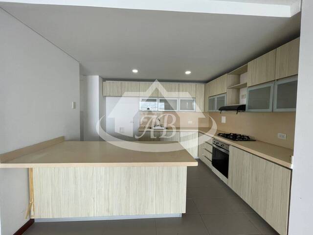 #9583 - Apartamento para Alquiler en Montería - COR - 3
