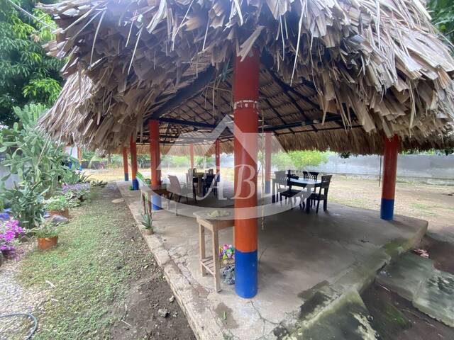#9621 - CasaFinca para Venta en Montería - COR - 2