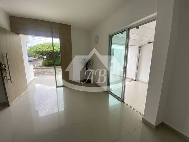 #9623 - Casa para Venta en Montería - COR - 3