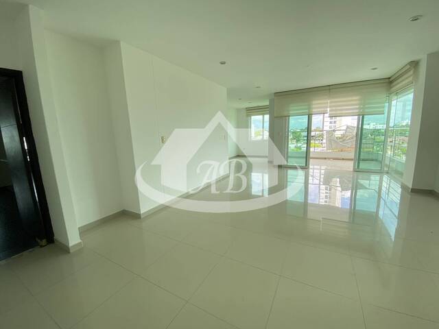 #9628 - Apartamento para Venta en Montería - COR - 2