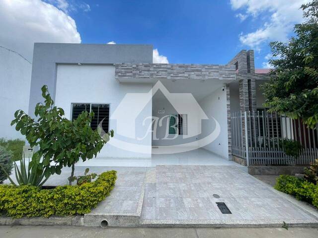#9647 - Casa para Alquiler en Montería - COR - 1