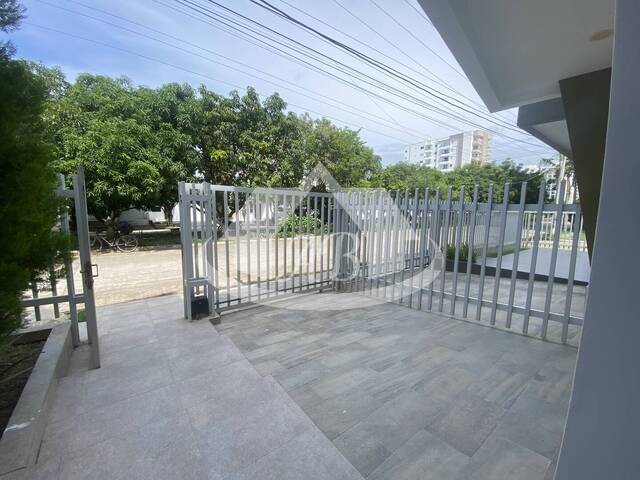 #1049 - Casa para Alquiler en Montería - COR