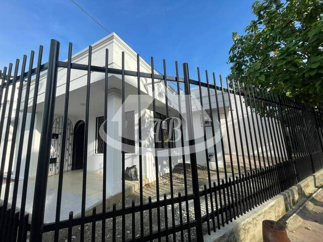 #9684 - Casa para Venta en Montería - COR - 1