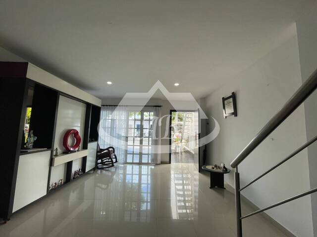 #9691 - Casa para Venta en Montería - COR - 2