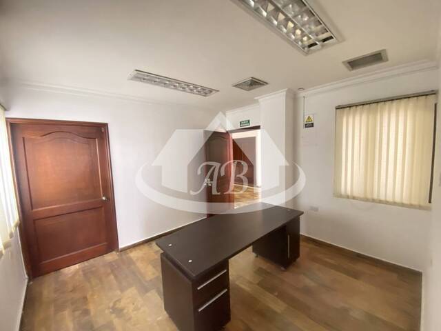 Consultorio para Venta en Montería - 4