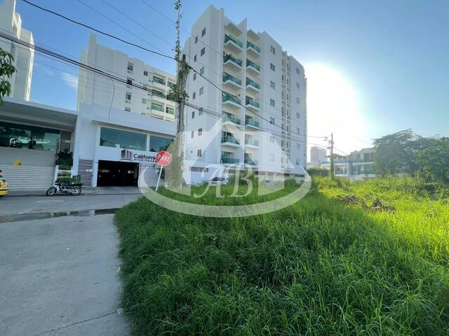 #9751 - Lotes para Venta en Montería - COR - 1